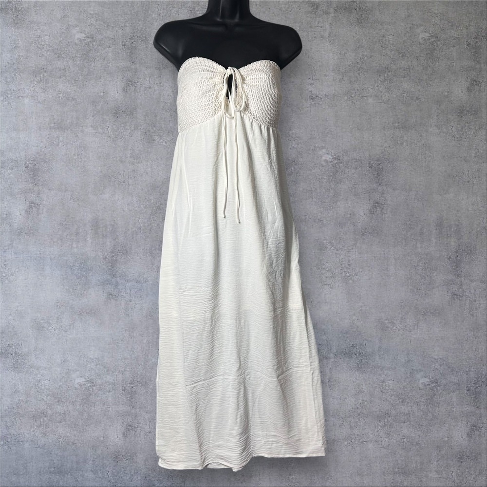 NEW No Boundaries Maxi Dress Womens XL (16-18) White Halter Sleeveless Strapless - Picture 1 of 10